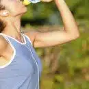 Comment les boissons énergétiques peuvent-elles aider à la performance sportive